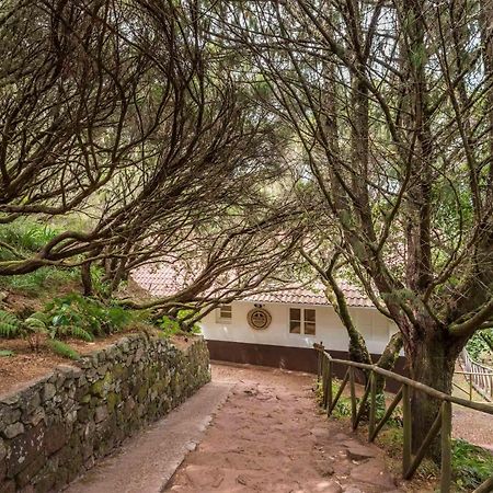 Rabacal Nature Spot Cottage Estreito Da Calheta Ngoại thất bức ảnh