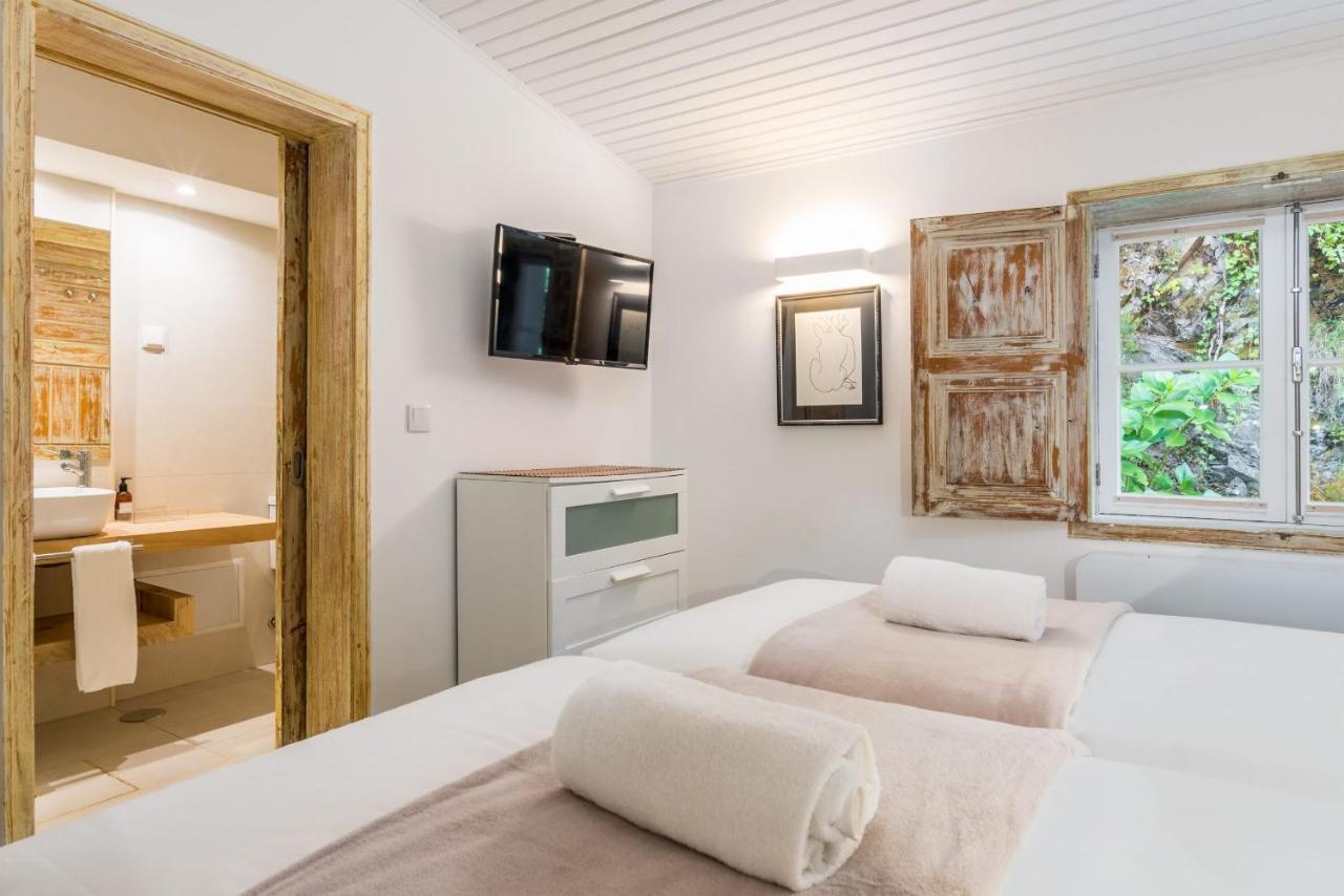 Rabacal Nature Spot Cottage Estreito Da Calheta Ngoại thất bức ảnh