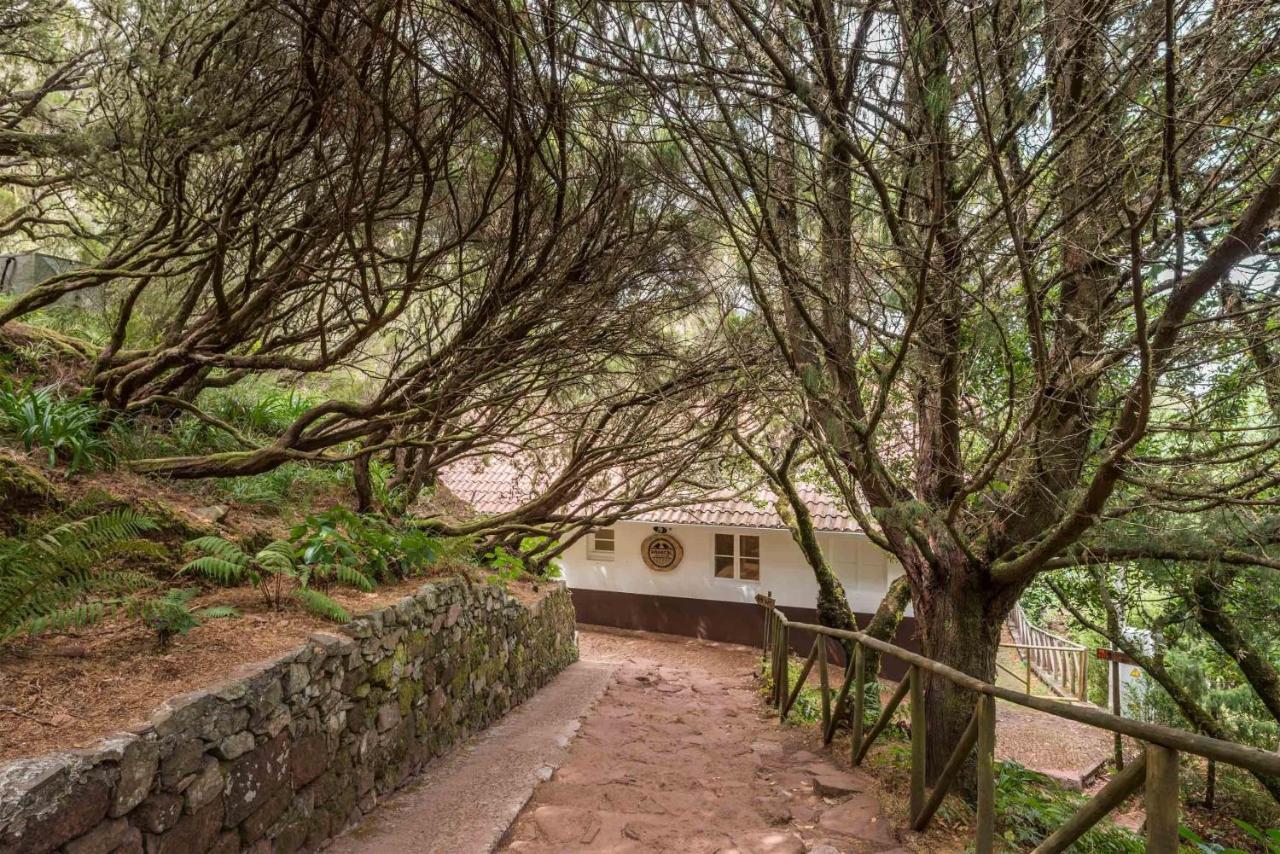 Rabacal Nature Spot Cottage Estreito Da Calheta Ngoại thất bức ảnh