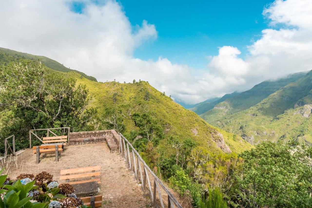Rabacal Nature Spot Cottage Estreito Da Calheta Ngoại thất bức ảnh